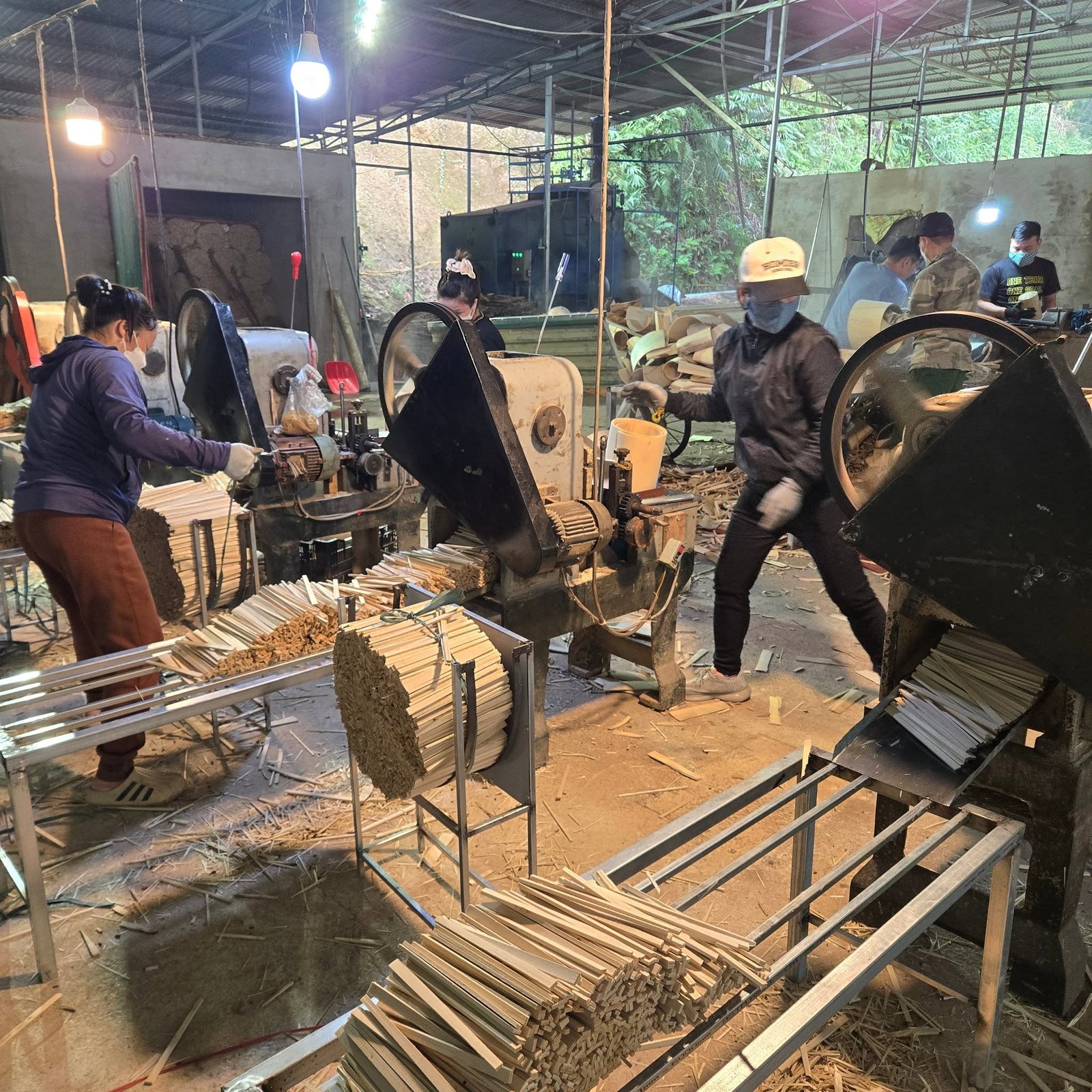 Xưởng sản xuất đũa gỗ